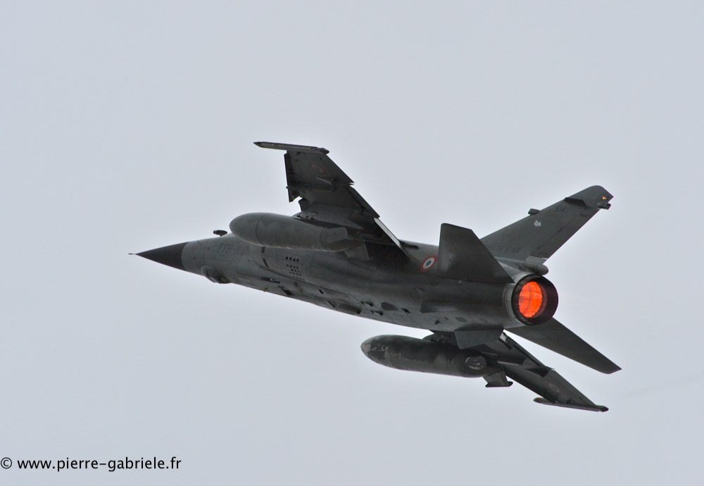 mirage-f1-100ans_5991.jpg