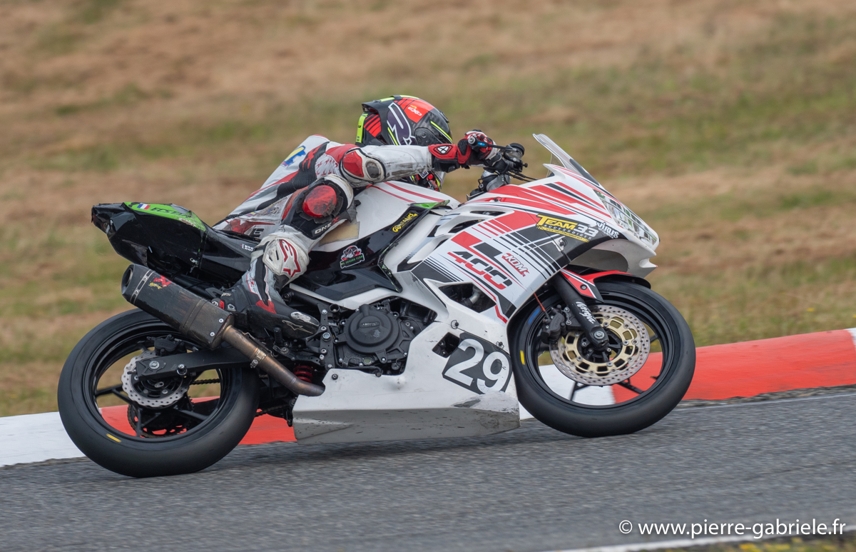 supersport300-g93_8910.jpg