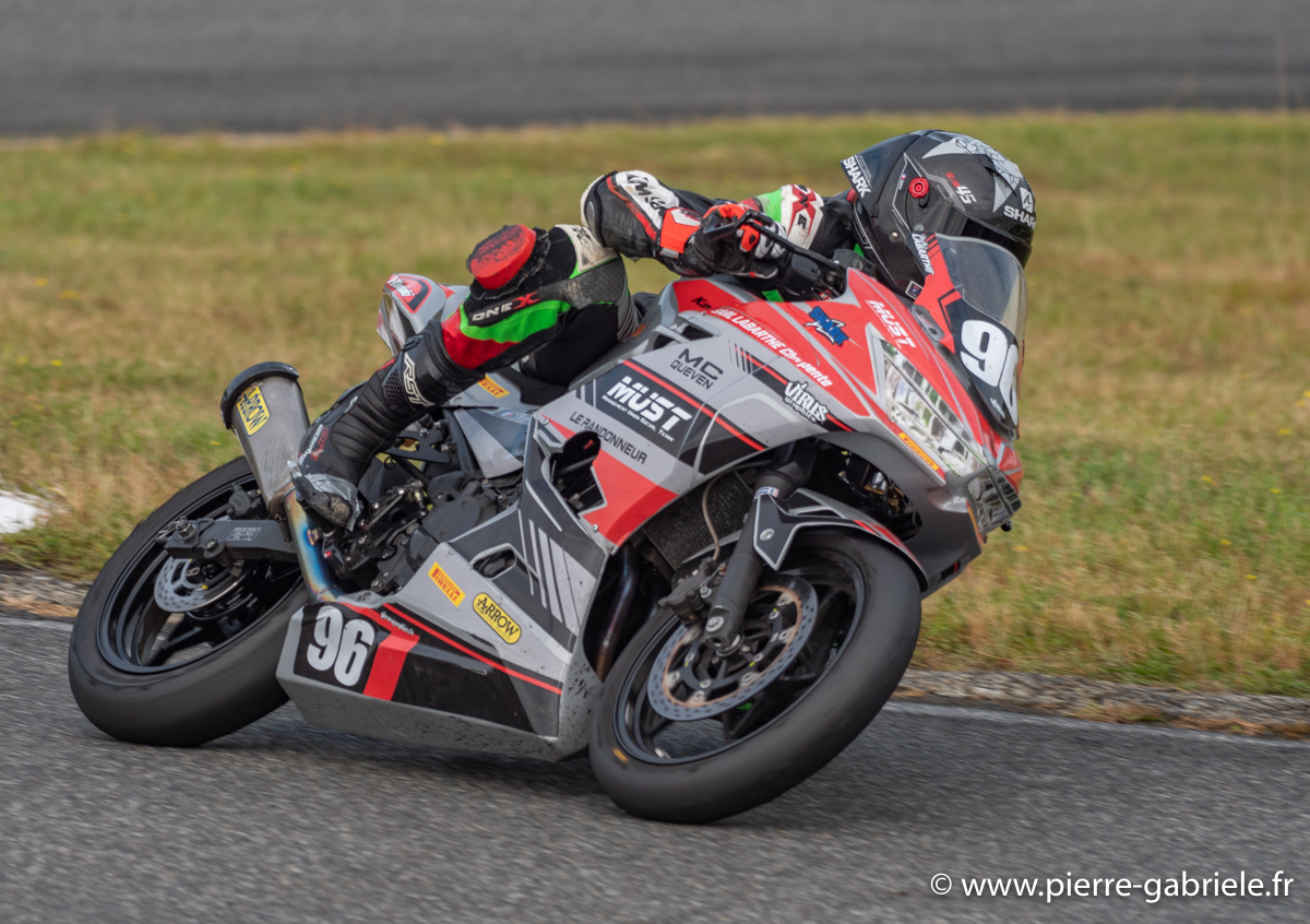 supersport300-g93_8974.jpg