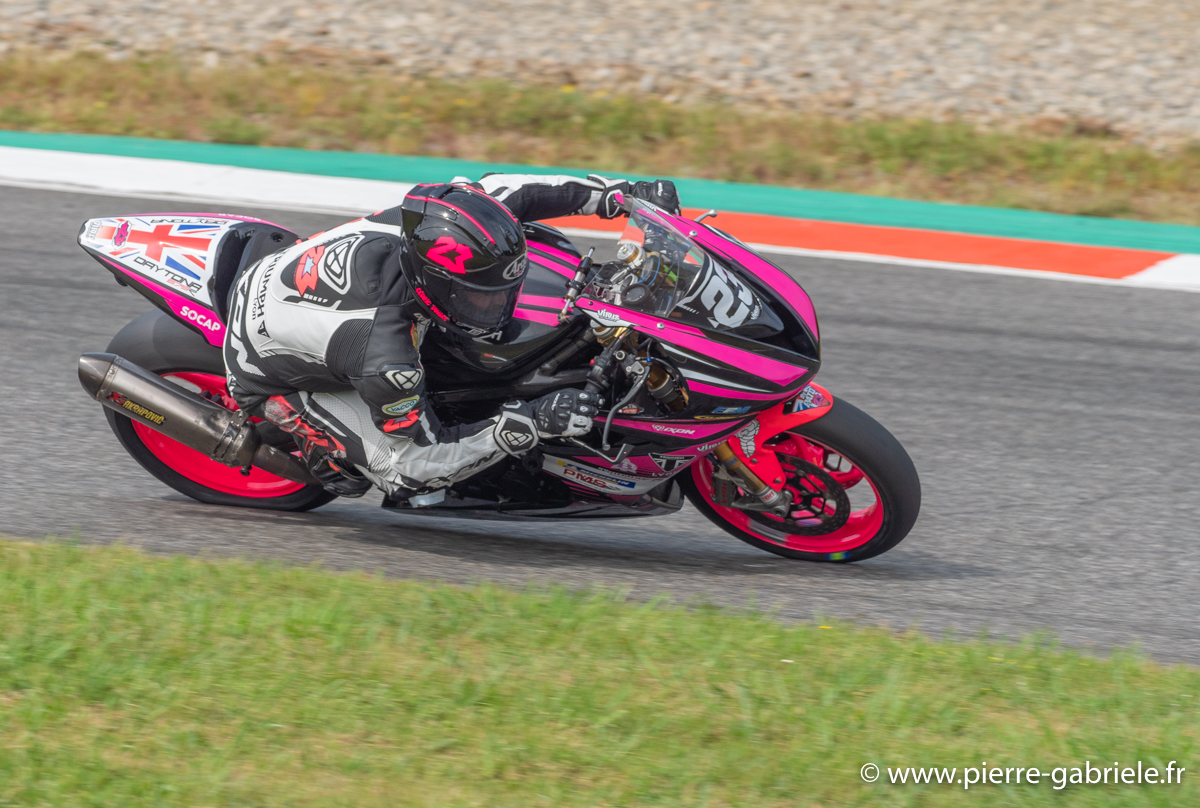 supersport600-g93_9041.jpg
