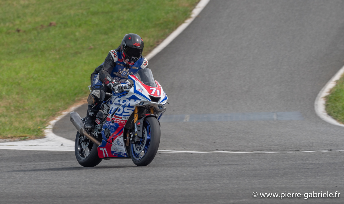 supersport600-g93_9062.jpg