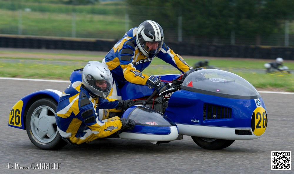 coyotes-2014-side_4572.jpg
