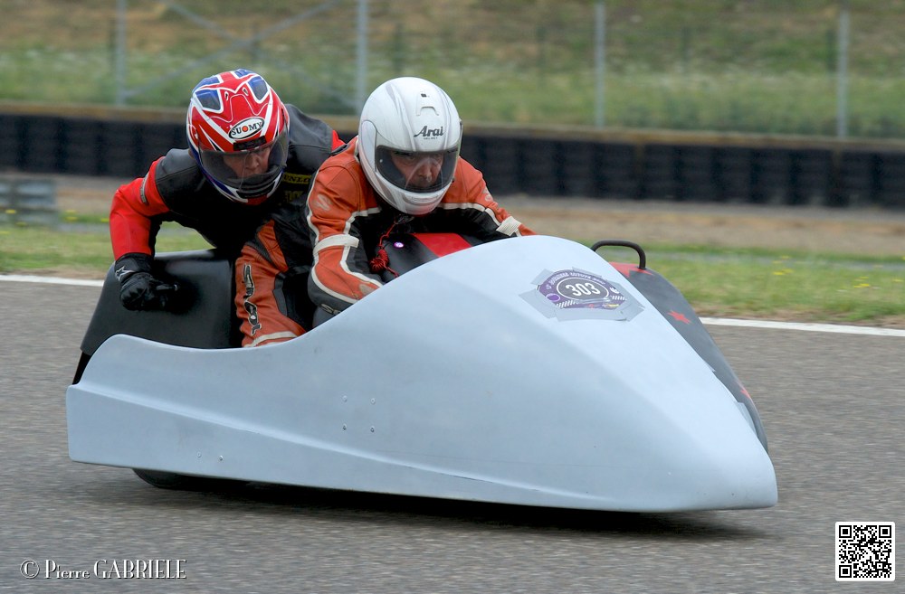 coyotes-2014-side_4609.jpg