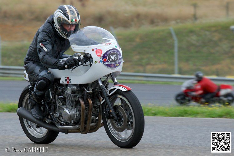 coyotes-2014-solo_4522.jpg