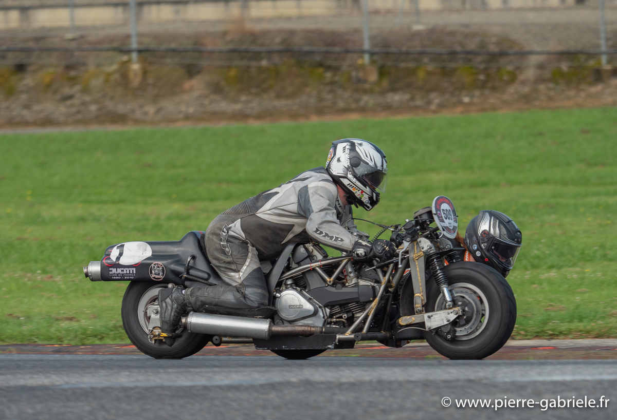 side-g91_0207.jpg