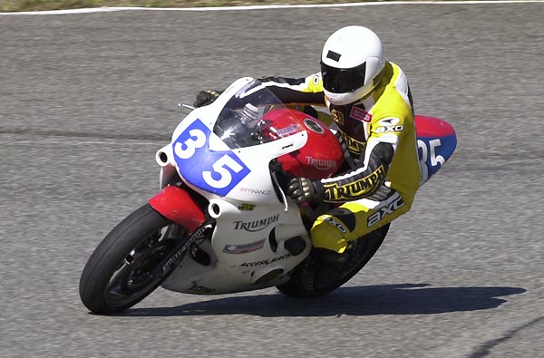 triumph351.jpg