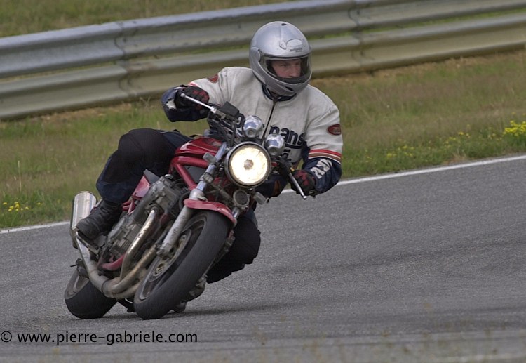 arnos2001-landaburu_150.jpg -                                