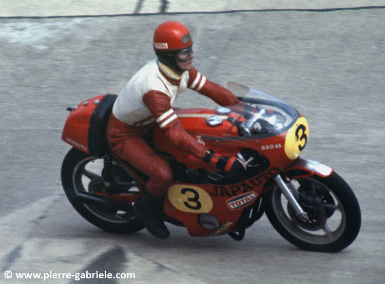 ruiz_d472.jpg