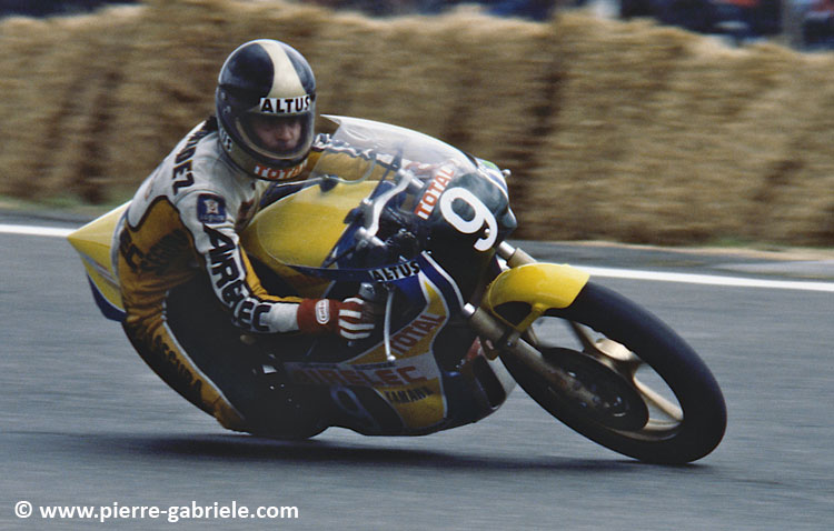 fernandez_d131.jpg