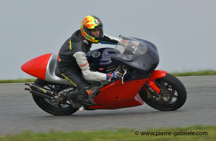rg500-2004_1412.jpg