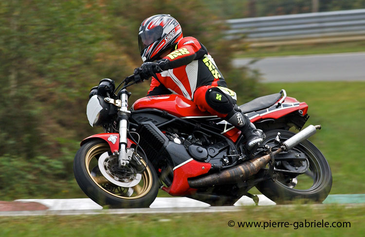 rg500-2004_1589.jpg