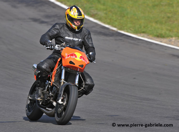 rg500-arnos2008_3279.jpg