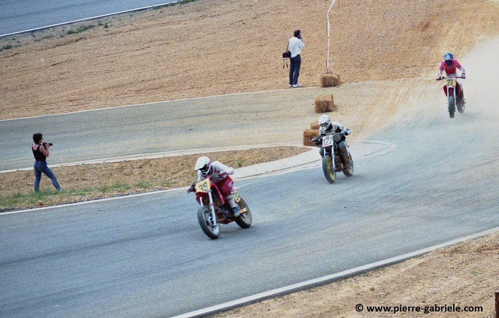 arnos-1987_n855.jpg