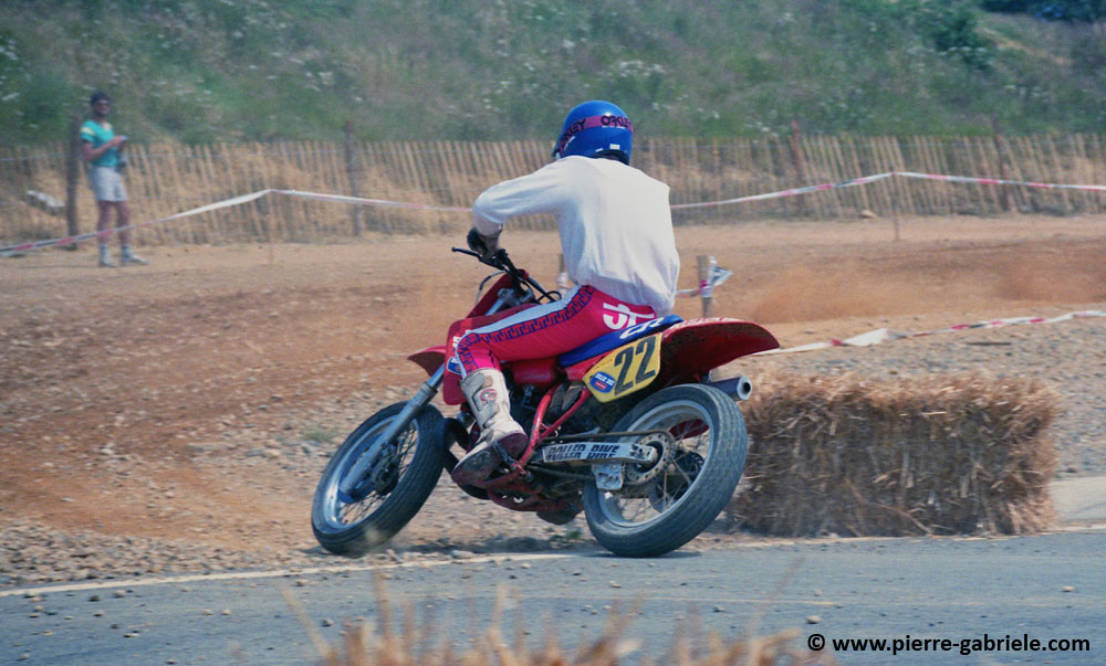 arnos-1987_n860.jpg