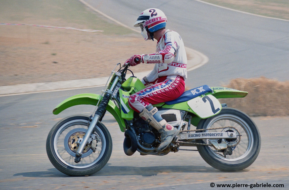 arnos-1987_n861.jpg