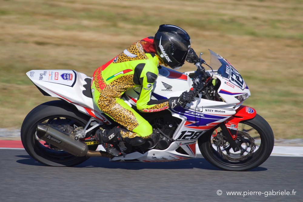 cbr500r-cup_1110.jpg
