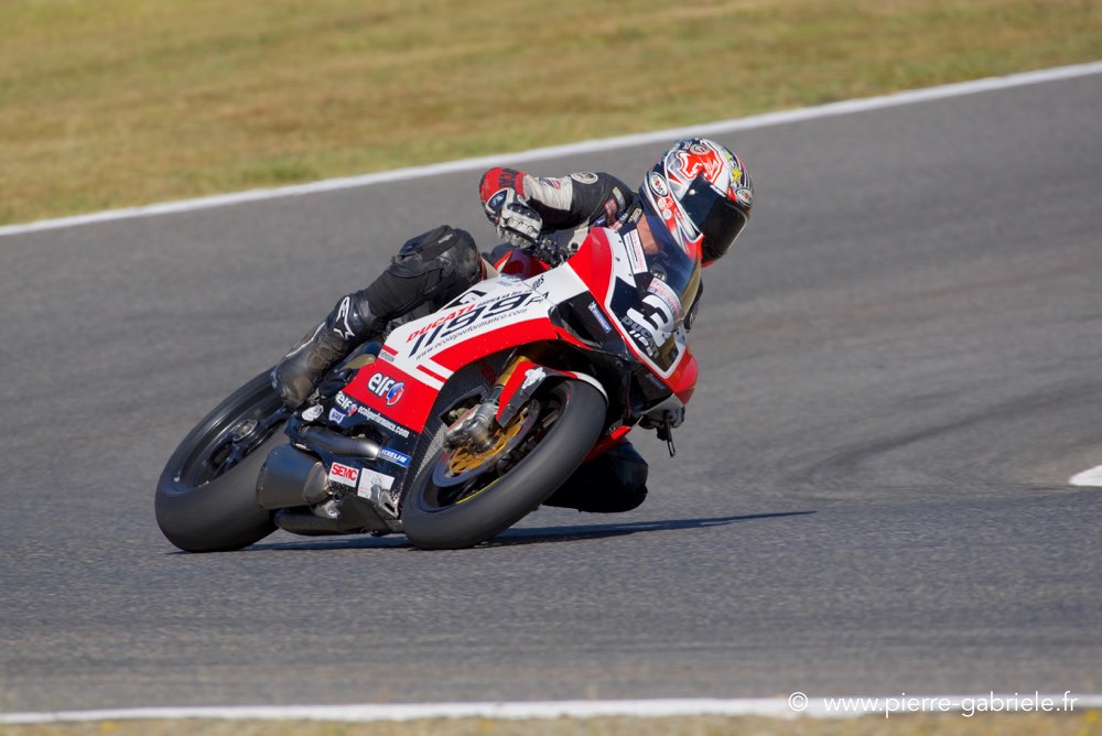 superbike_5200.jpg