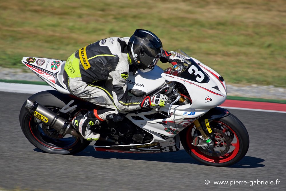 supersport_4806.jpg