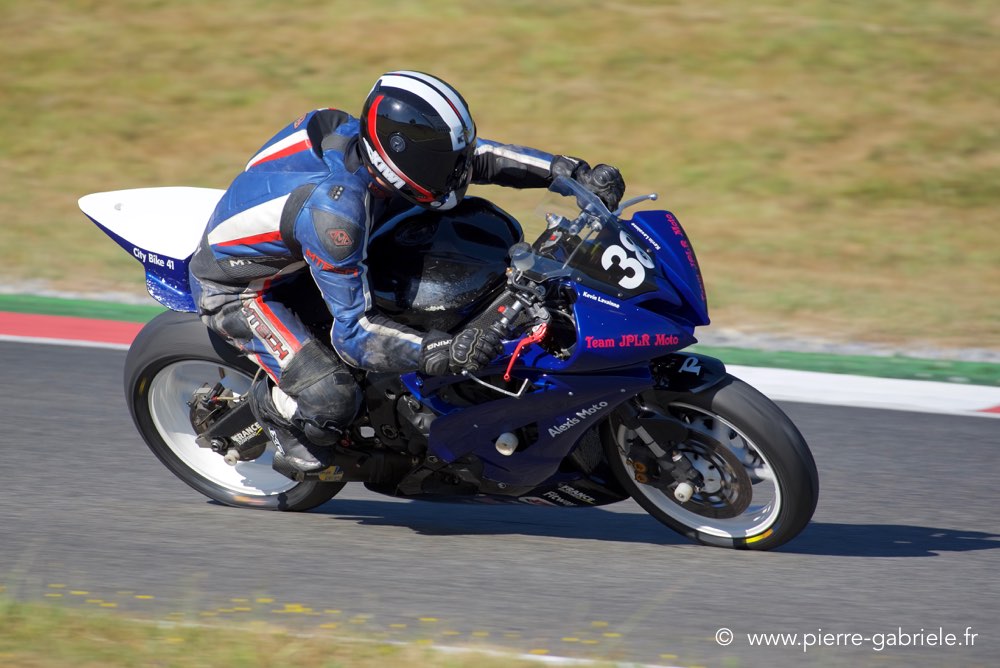 supersport_4877.jpg
