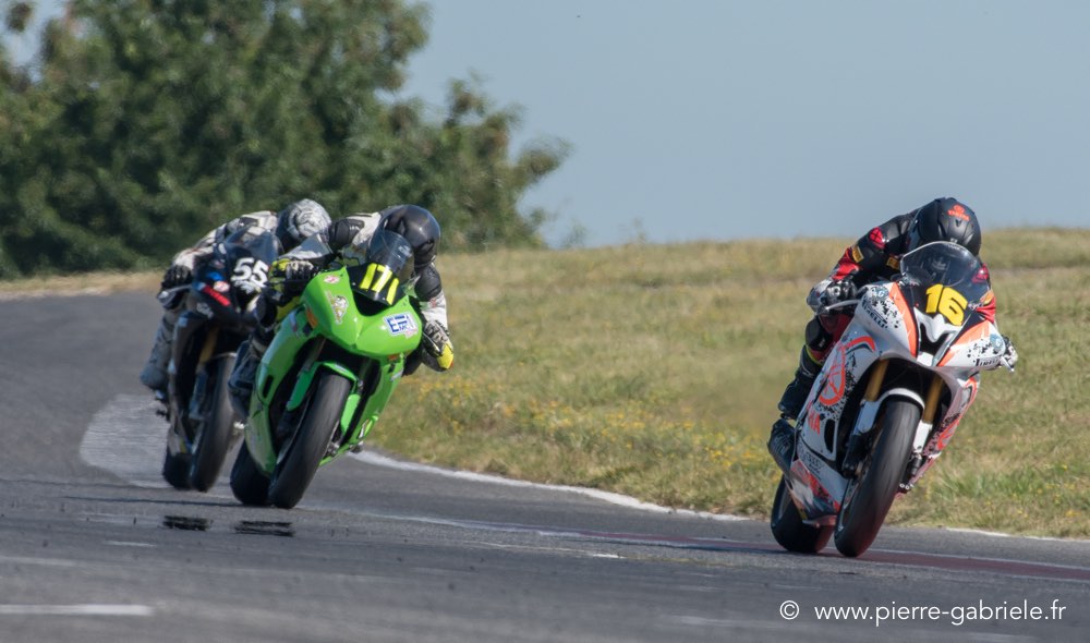 supersport-pirelli-d500_3808.jpg