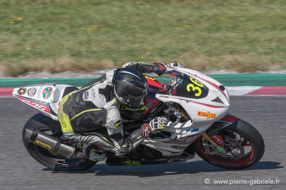 supersport-pirelli-d500_3011.jpg