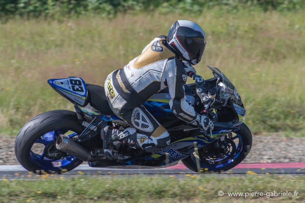 supersport-pirelli-d500_3049.jpg