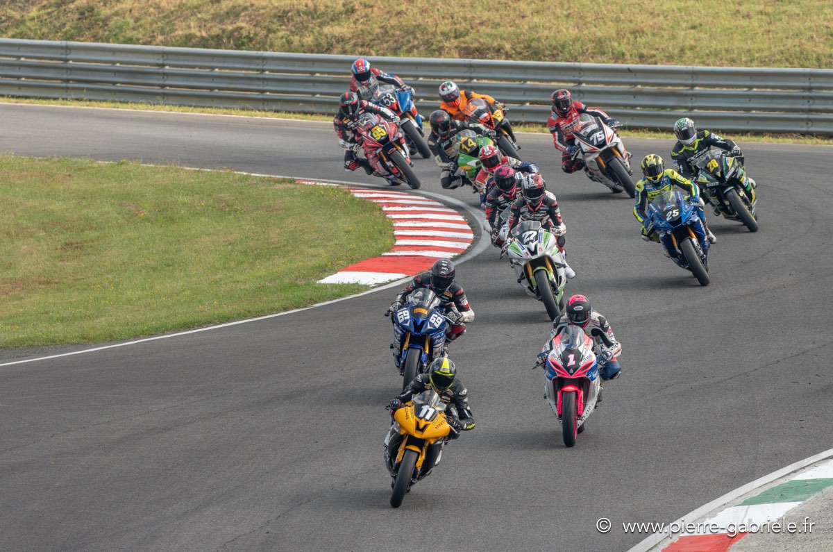 supersport-pirelli-g92_5837.jpg