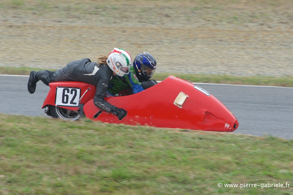 side_3841.jpg
