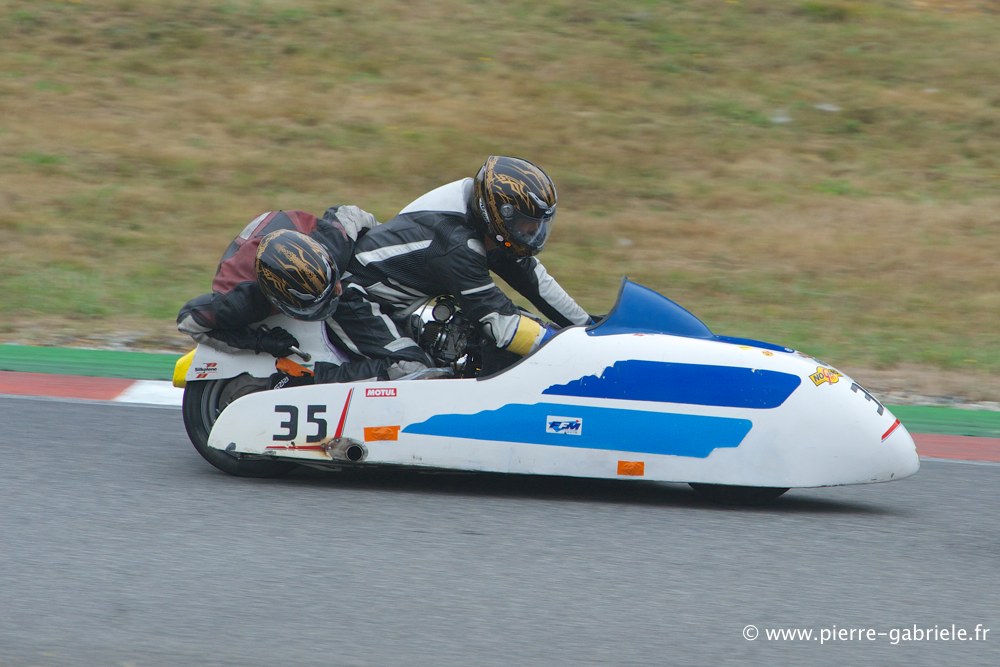 side_3845.jpg