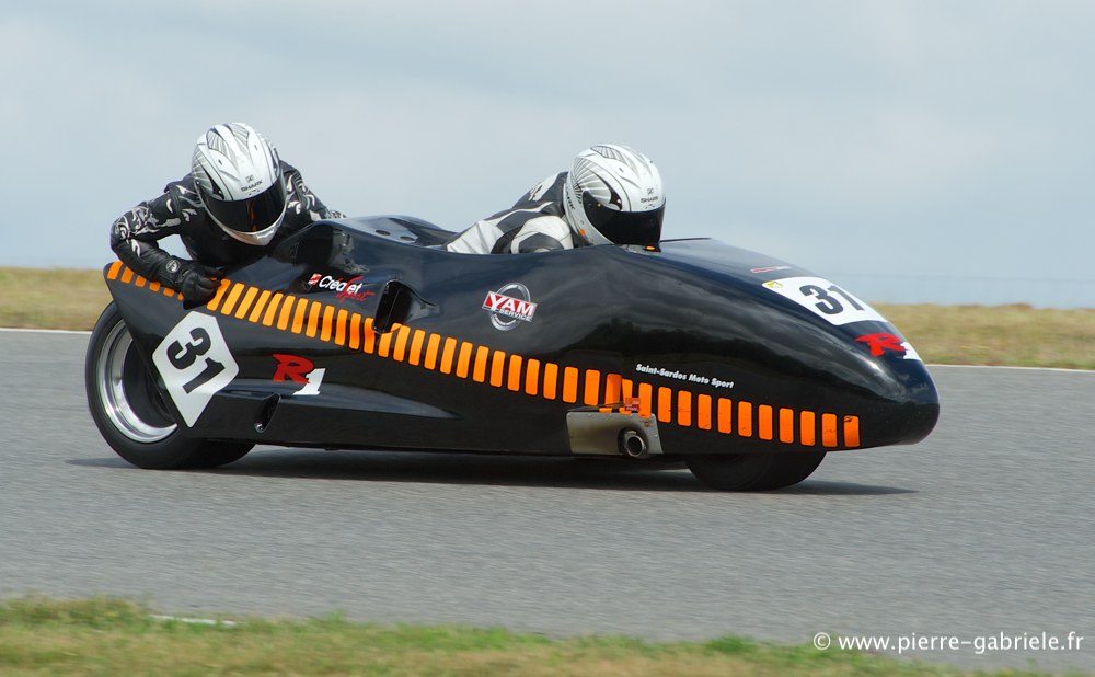 side_4196.jpg