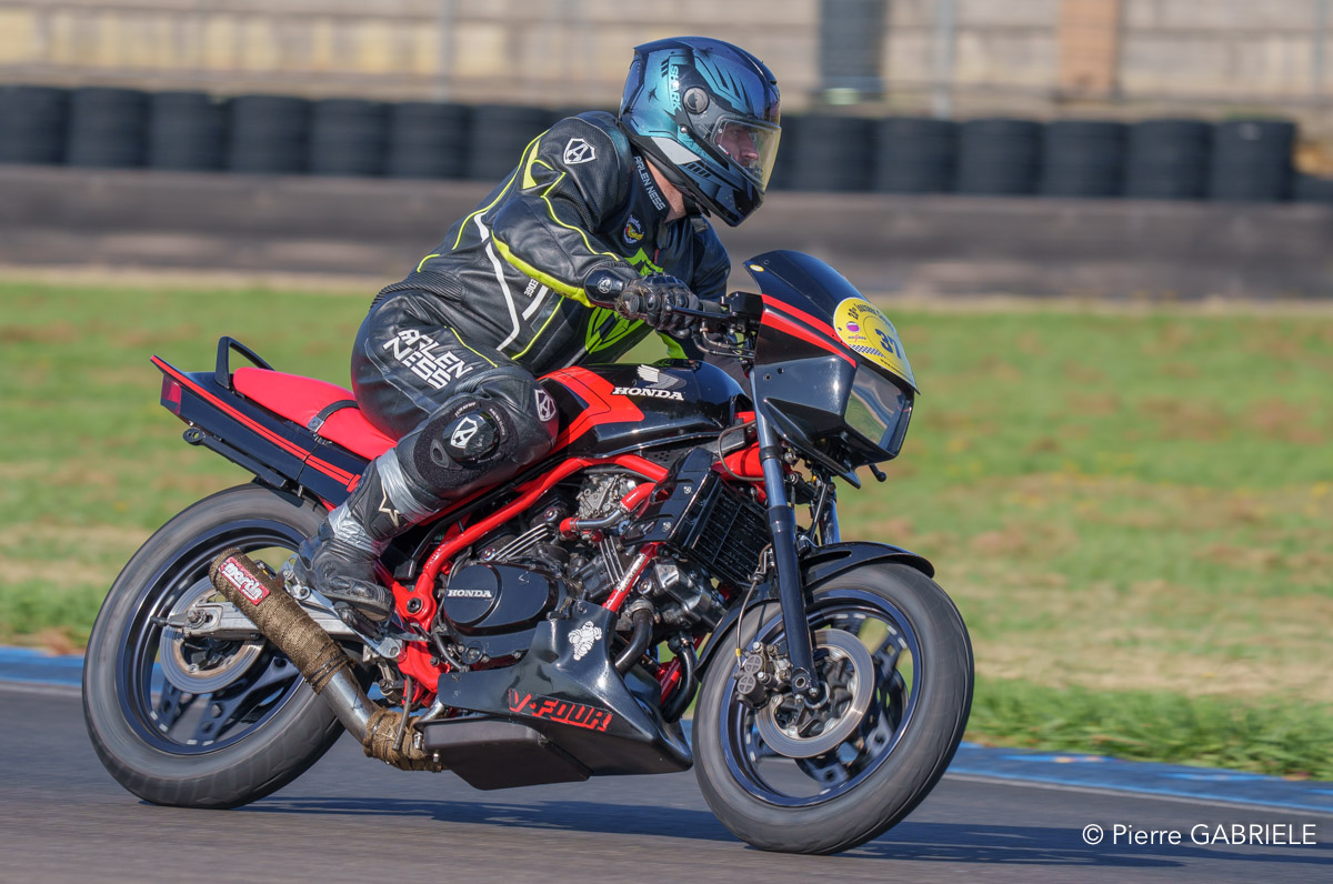 solos-a74n_04617.jpg
