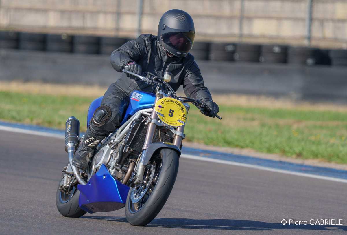 solos-a74n_04664.jpg