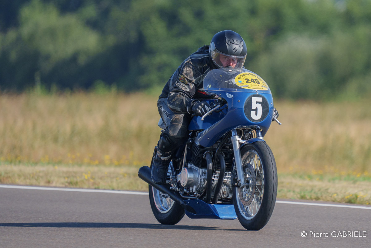 solos-a74n_04724.jpg