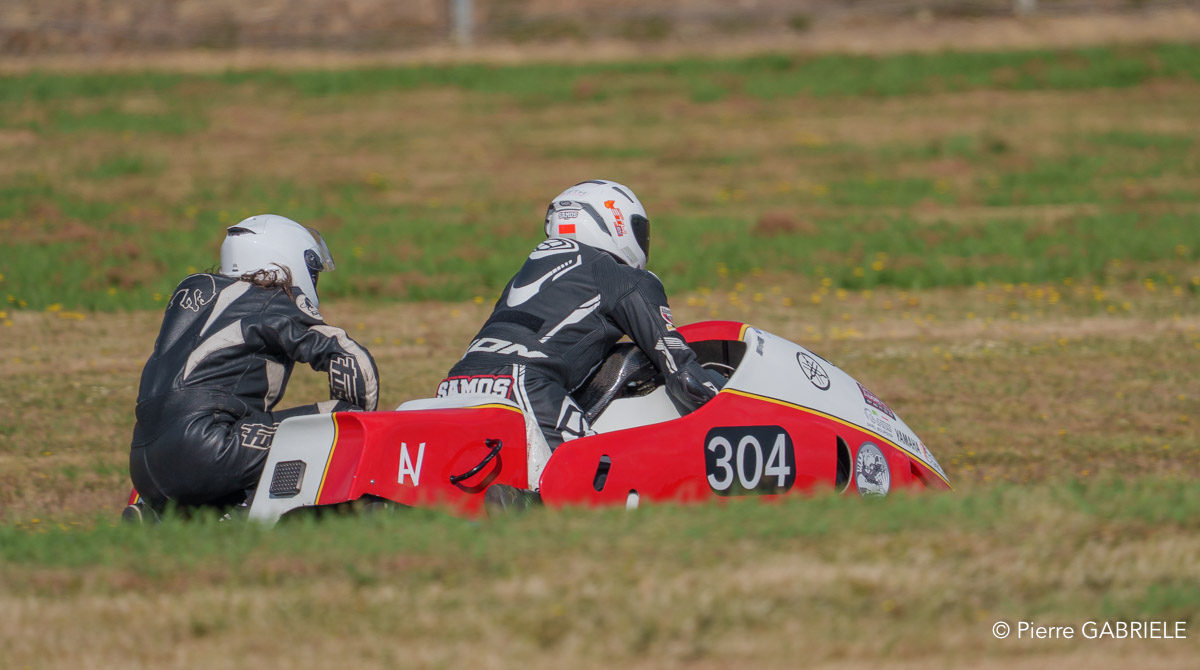 sides-a74n_04286.jpg