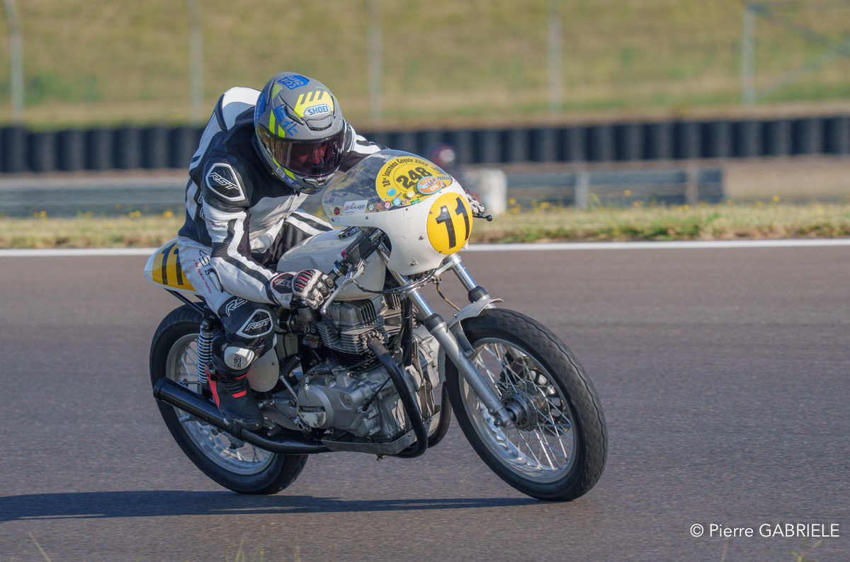 solos-a74n_03947.jpg