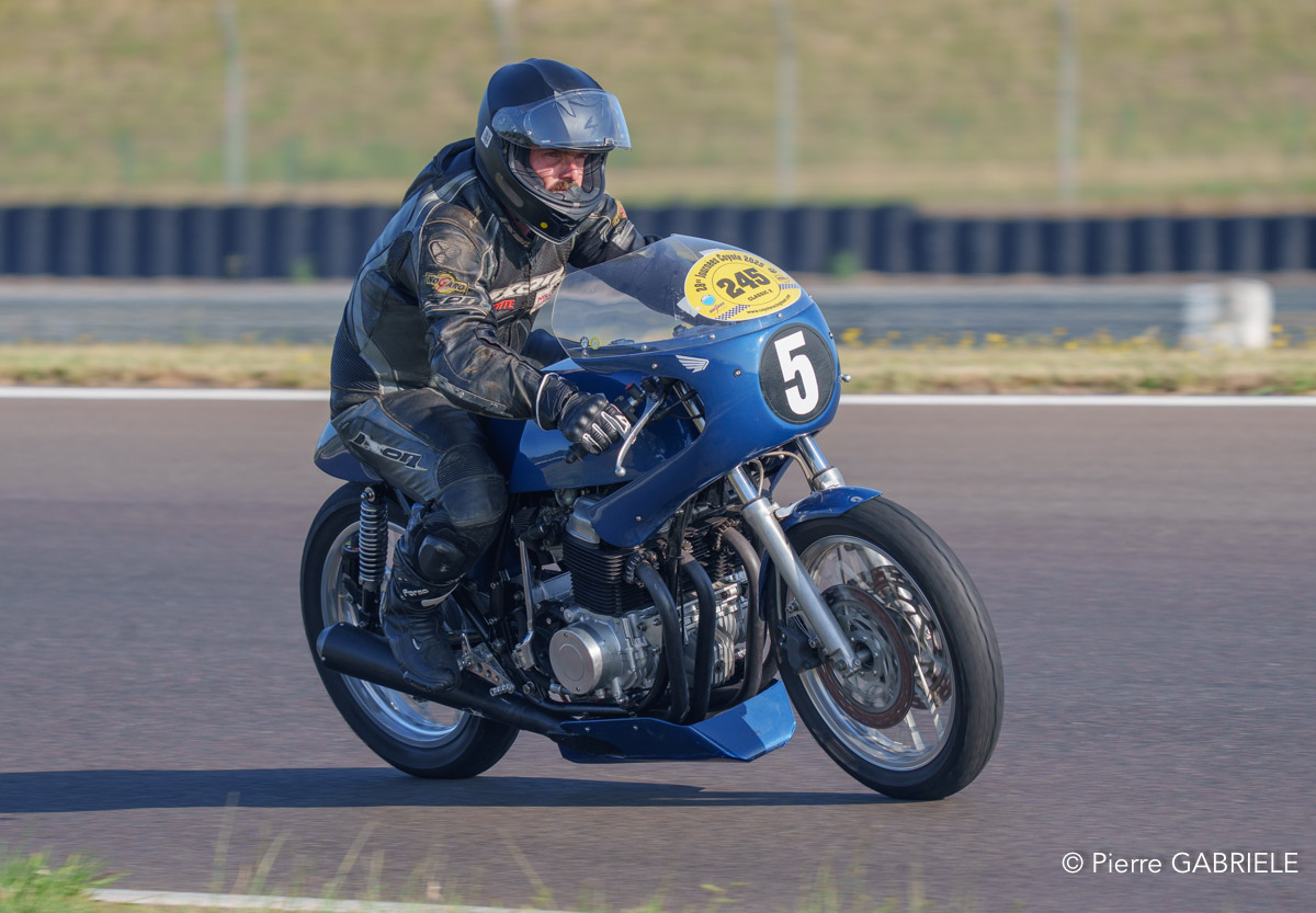 solos-a74n_03954.jpg