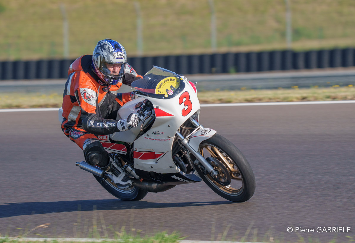 solos-a74n_03964.jpg