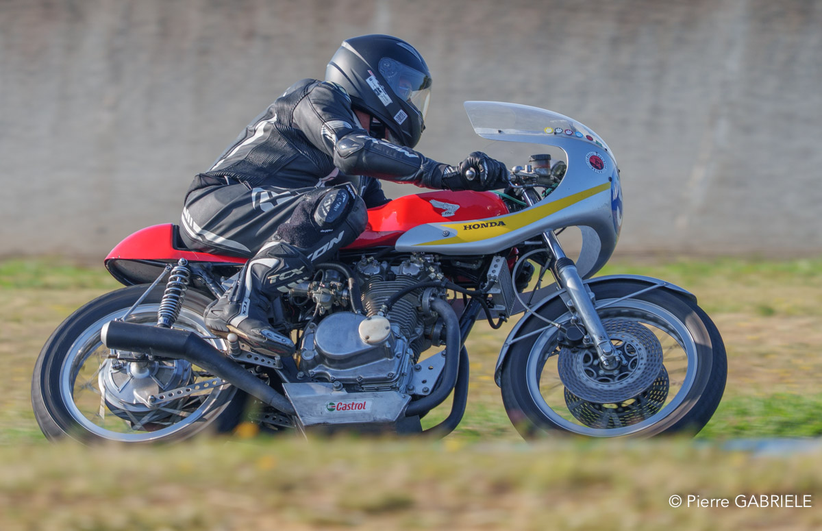 solos-a74n_03985.jpg