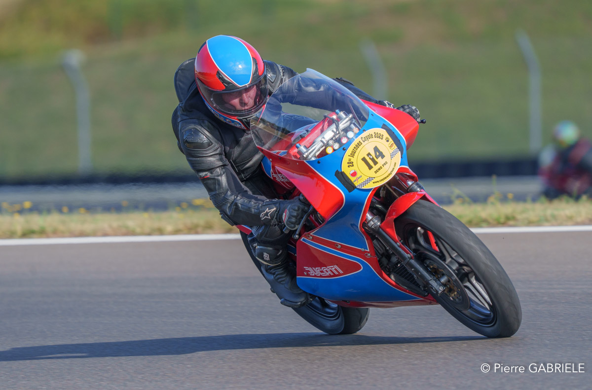 solos-a74n_04054.jpg