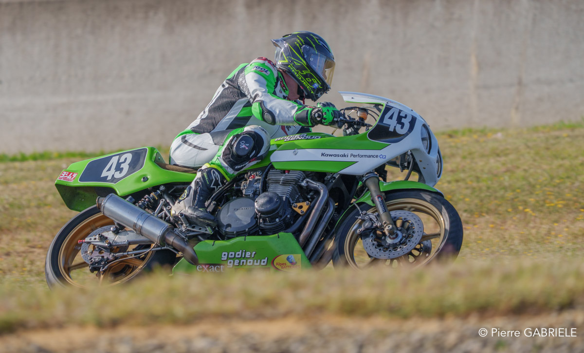 solos-a74n_04100.jpg