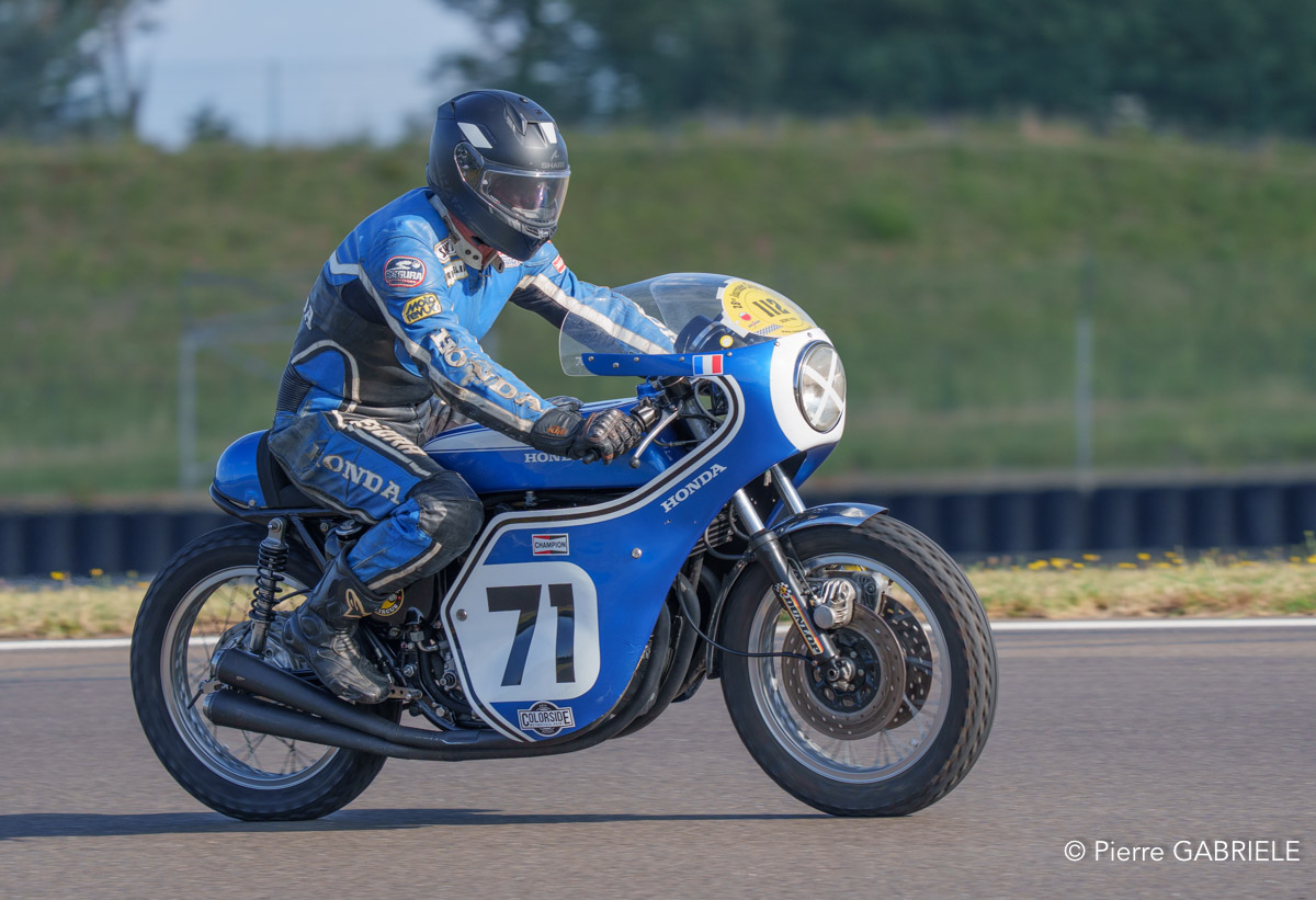 solos-a74n_04108.jpg