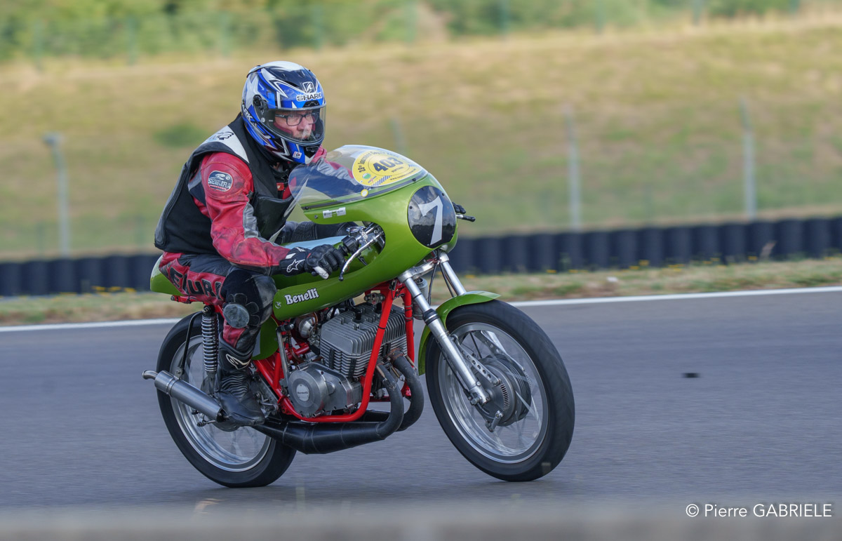 solos-a74n_04205.jpg