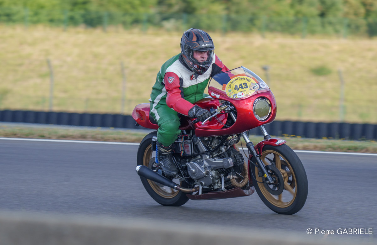 solos-a74n_04208.jpg