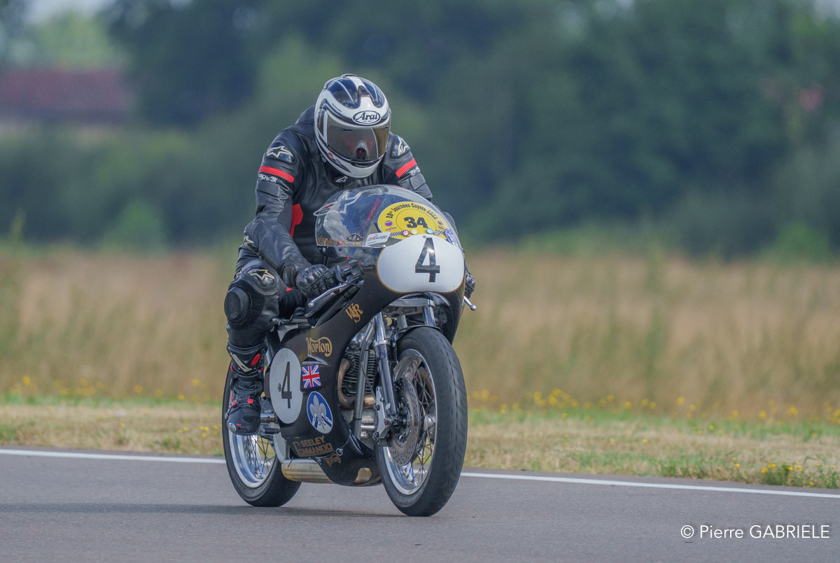 solos-a74n_04330.jpg