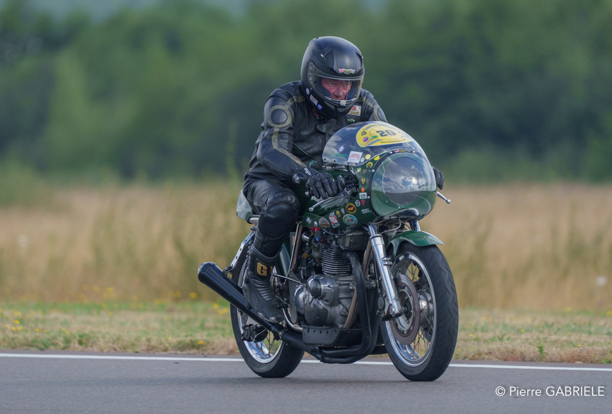 solos-a74n_04348.jpg