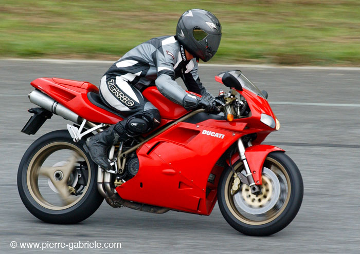 ducati_3010.jpg