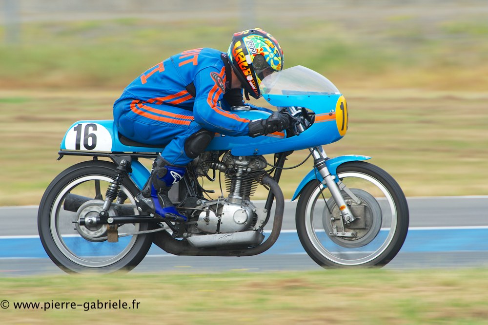 del-tutto-mono_0909.jpg