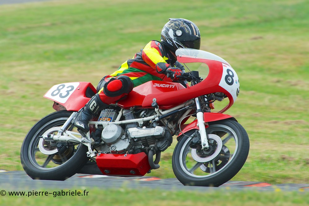 vecchio-ducati-twin_0977.jpg