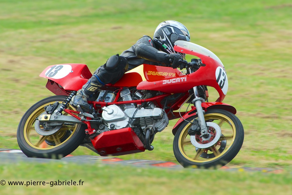 vecchio-ducati-twin_1003.jpg