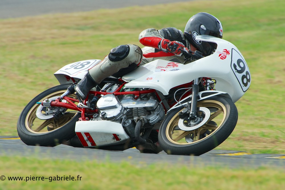 vecchio-ducati-twin_1009.jpg